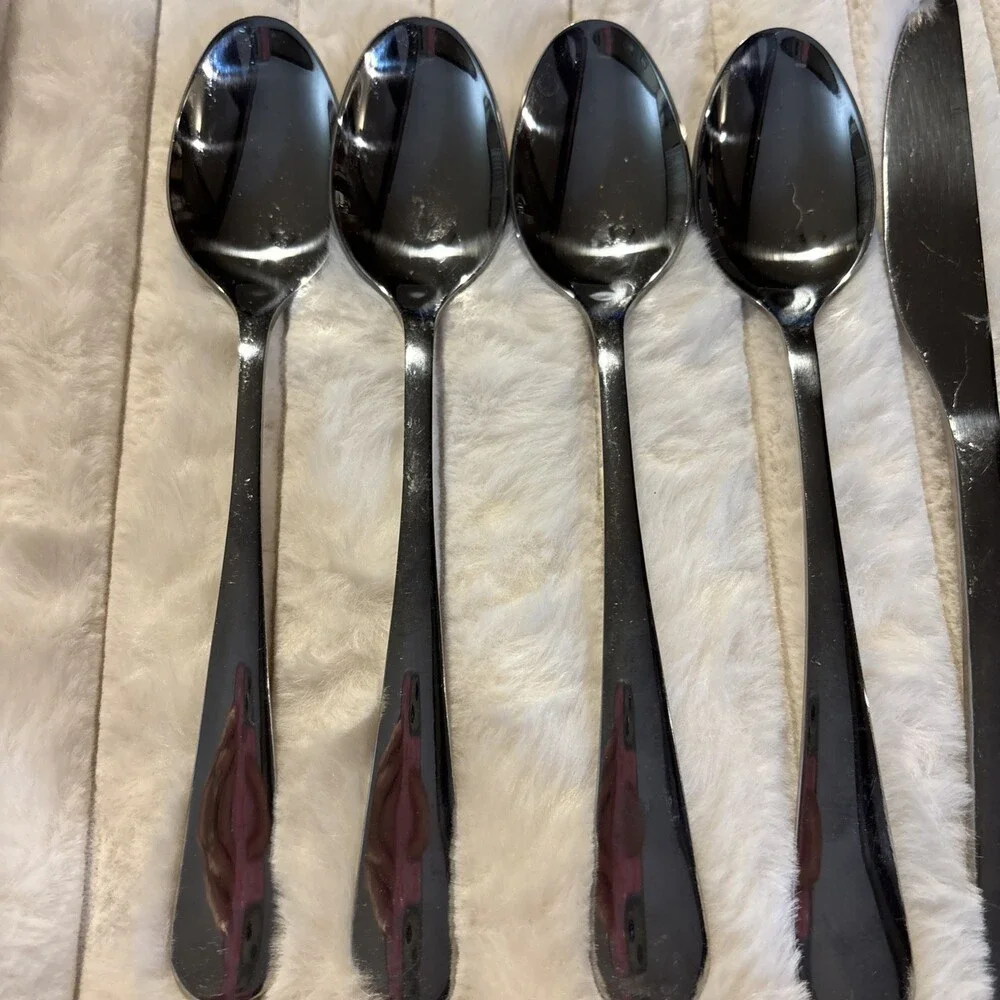Cambridge Stainless flatware NEVADA A-20 Replacements 4 Tablespoons 3 Knives Lot